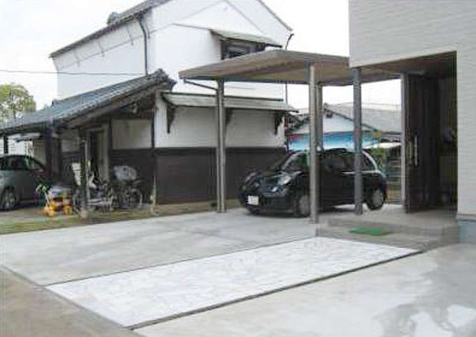 埼玉県 上尾市　外構工事カーポートと石貼りのアプローチ
